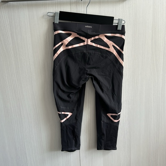NWOT adidas AZ Adizero size small 3/4 graphic running tights med compression - Picture 14 of 16